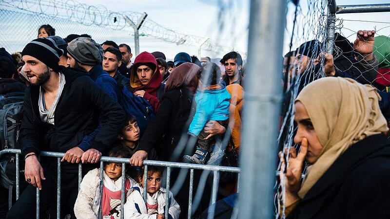 Flüchtlingskrise: Hohe Erwartungen an den heutigen EU-Gipfel in Brüssel