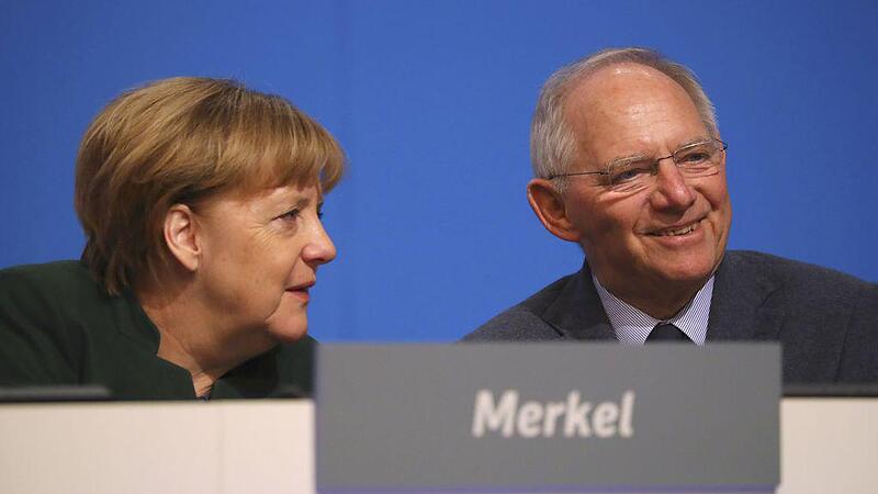 Niedrige Zinsen: Deutschland spart 240 Milliarden