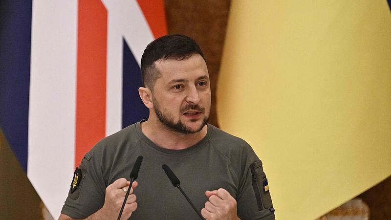 Selenskyj wants to restore normal life in recaptured areas