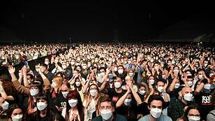 Großkonzert in Barcelona mit 5000 Besuchern
