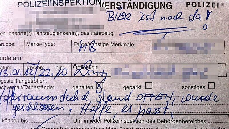 Falschparker in Linz - Pinke Pickerl statt Strafzettel