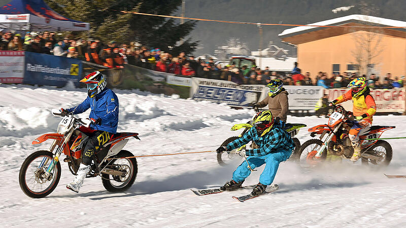 Zum 7. Mal gilt in Gosau die Rechnung Motocross + Skifahren = Skijöring