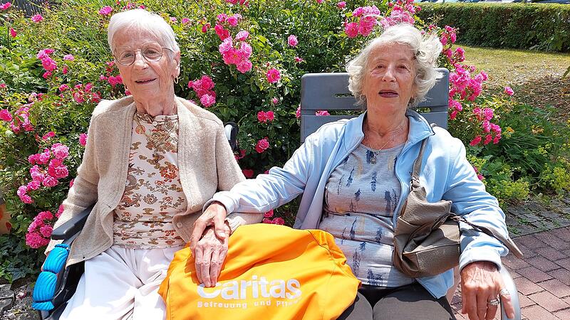 92-jährige Auswanderin besucht Schwester in Haag