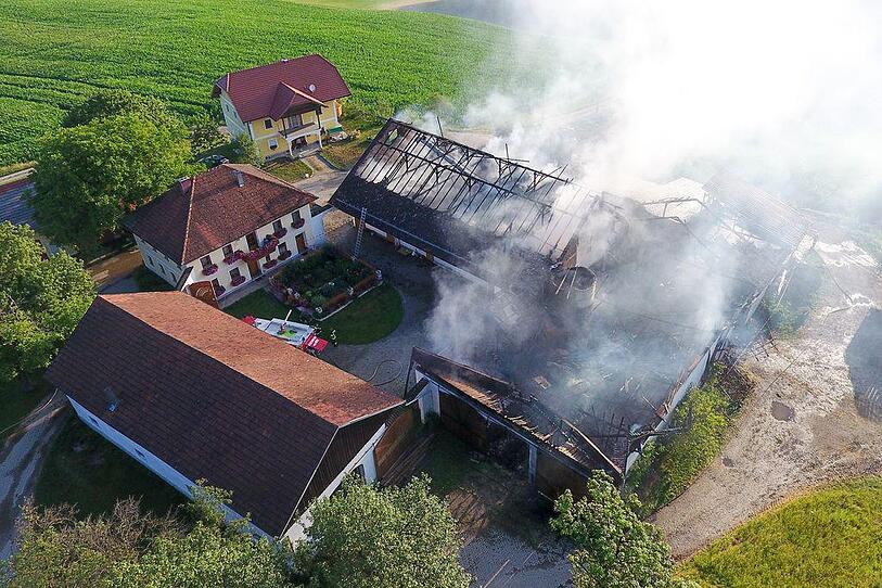 Großbrand auf Bauernhof in Lohnsburg